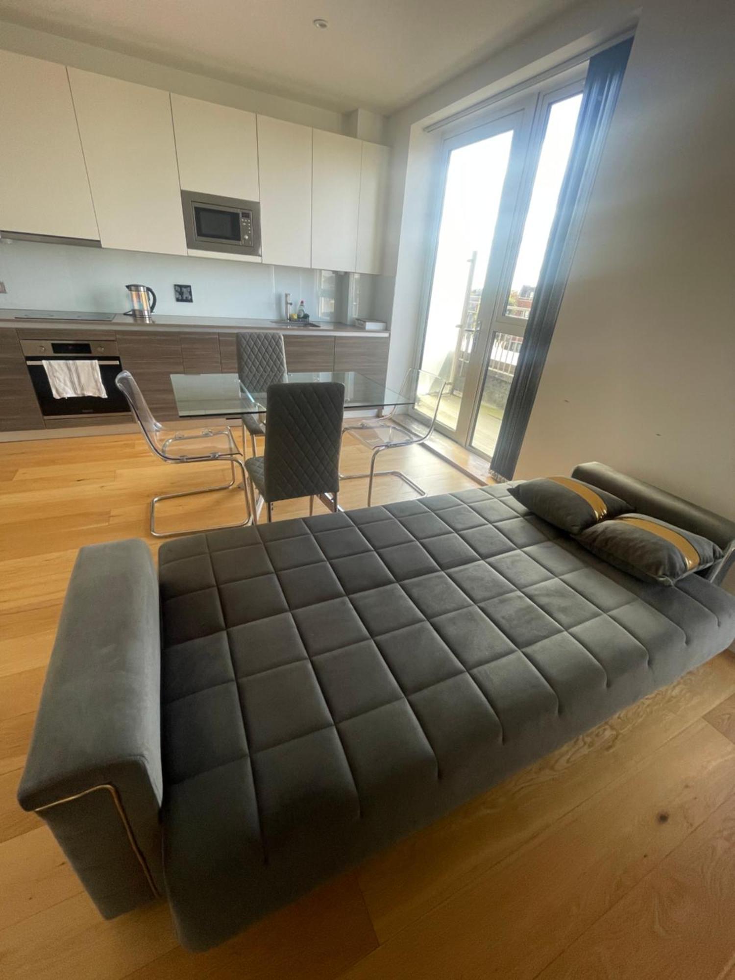 Luxury Top Floor Penthouse Apartment Near Heathrow Londres Extérieur photo